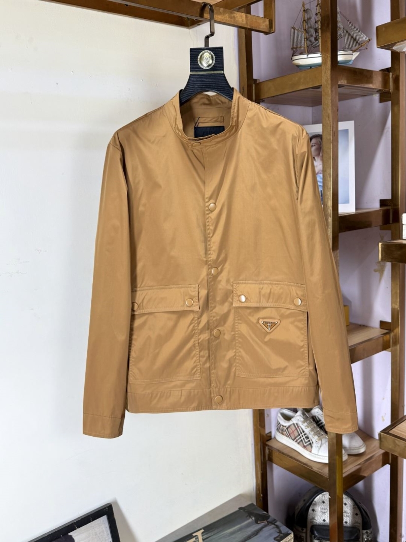 Pra*a outwear
